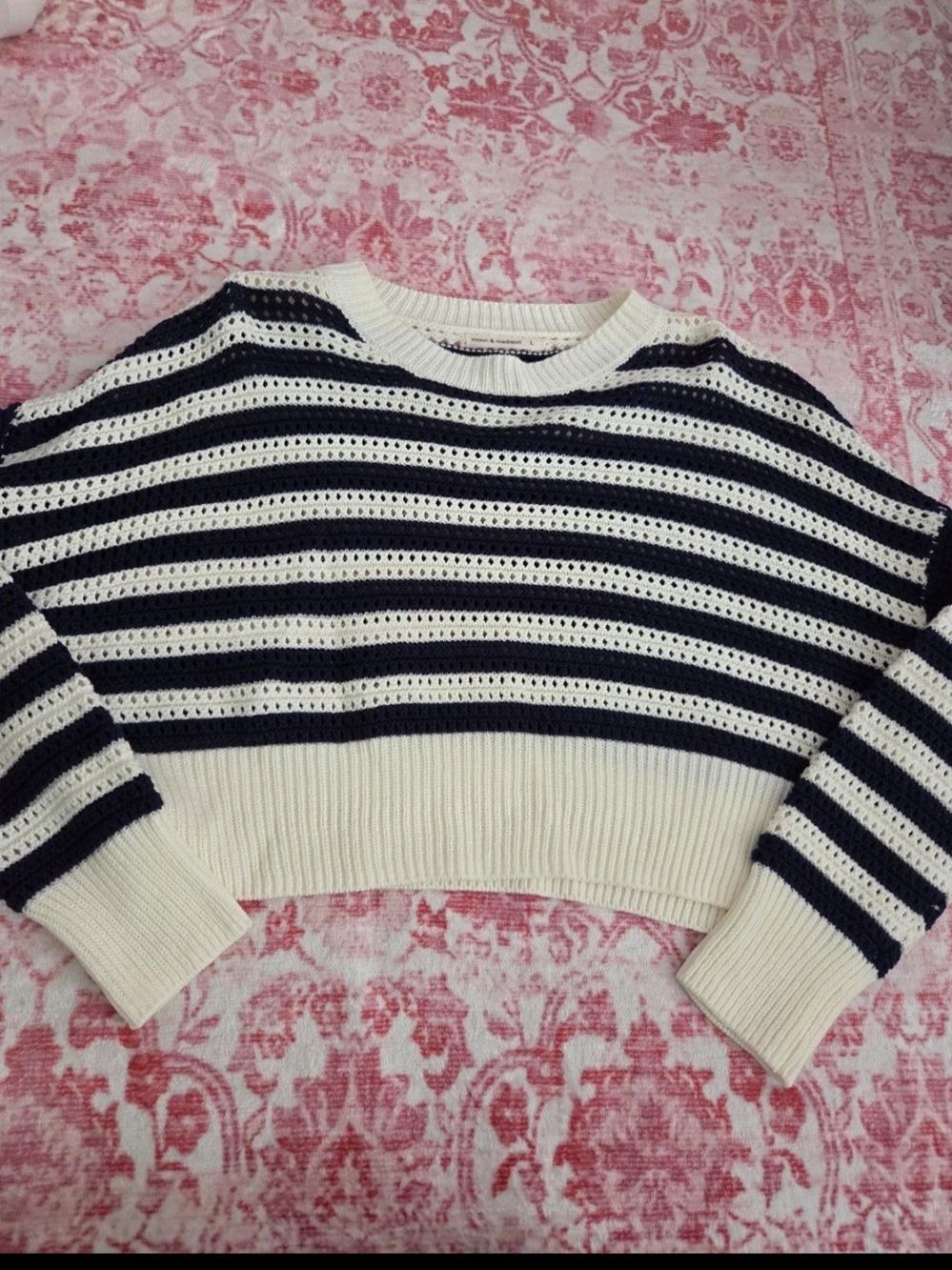 Cropped Crewneck Striped Knit Sweater - White & Navy
